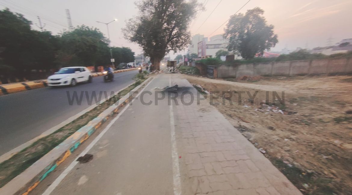 Residential & Commercial Plot for Sale in Kursi Road FC Property LLP